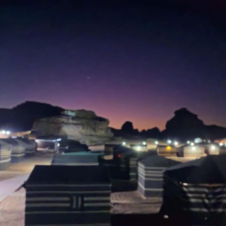 Mozoon Camp Hotel Wadi Rum Exterior photo