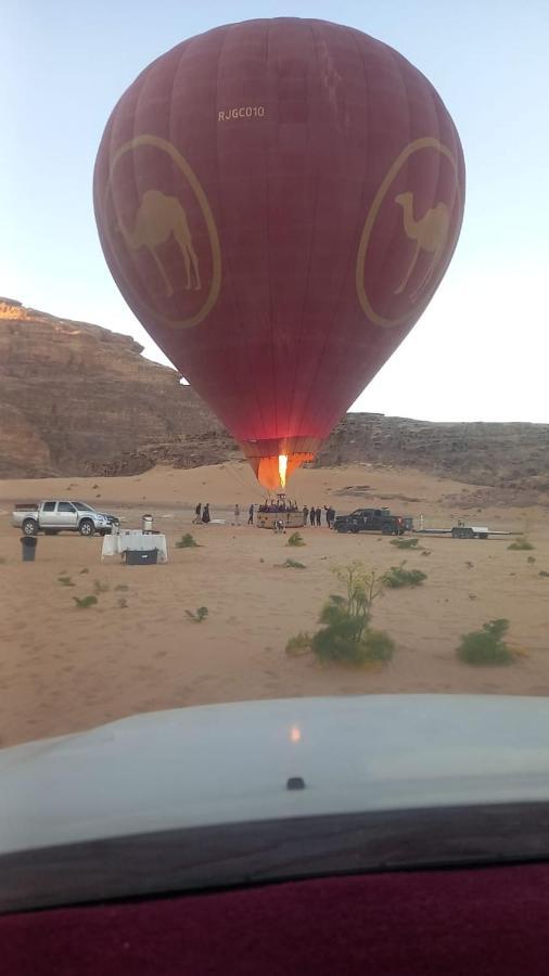 Mozoon Camp Hotel Wadi Rum Exterior photo